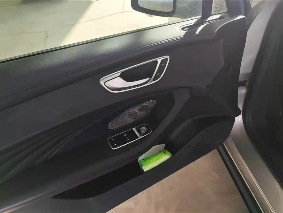 Roewe D7 2023 из CN, фото 7