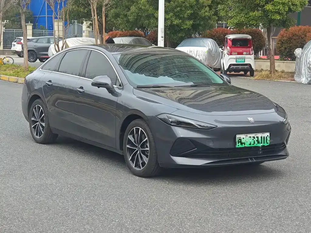 Roewe D7 2025 из CN, фото 8