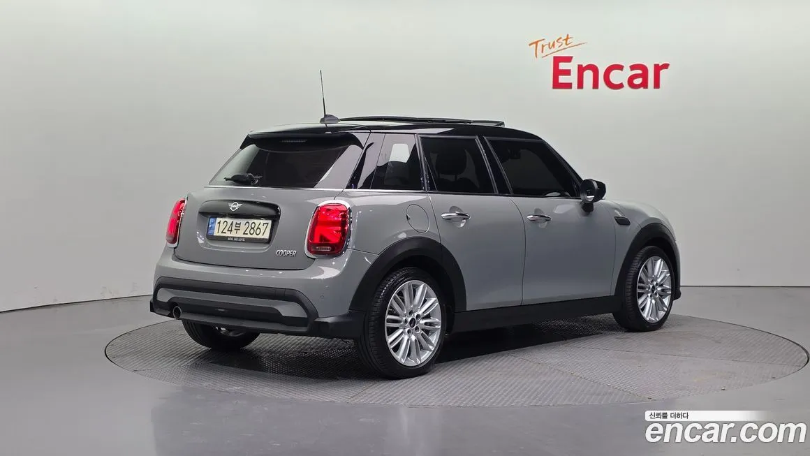 Mini Cooper 2022 из KR, фото 2