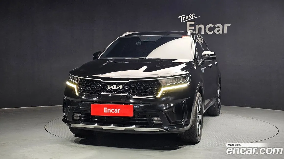 Kia Sorento — фото 9
