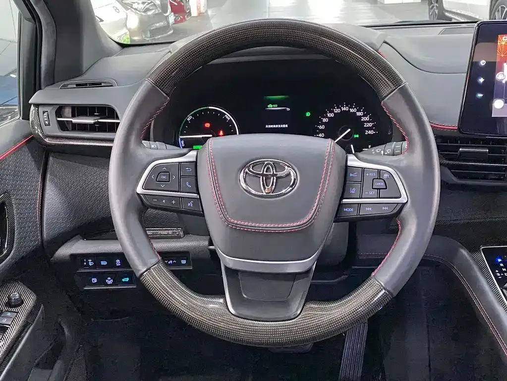 Toyota Sienna 2023 из CN, фото 10