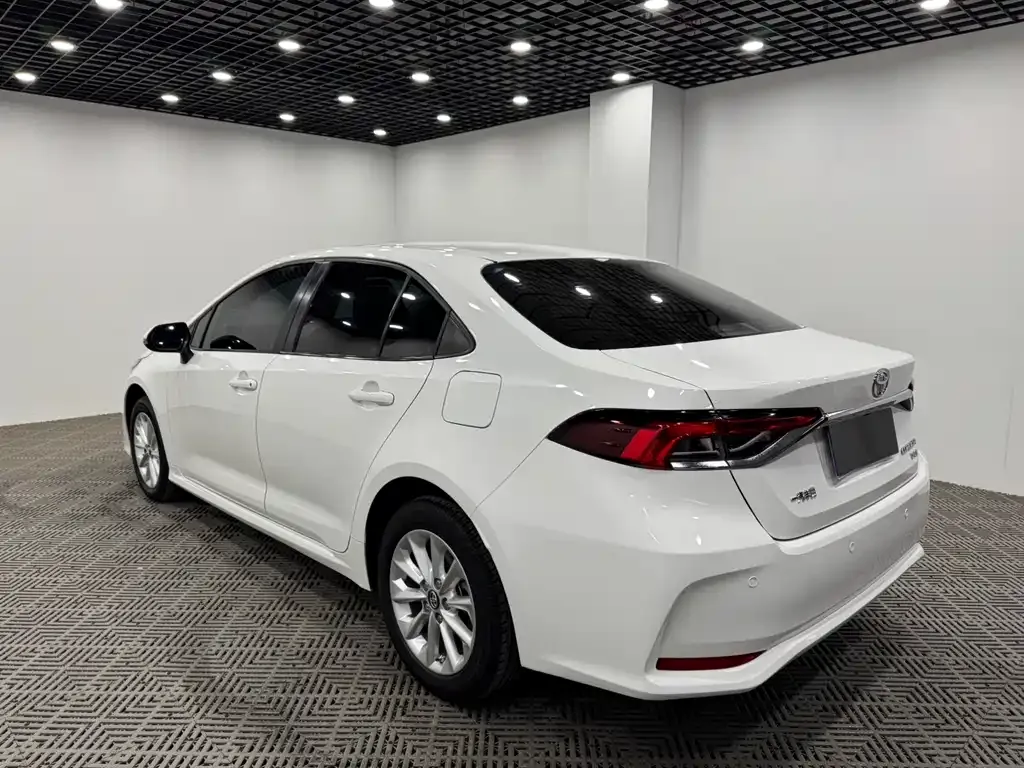 Toyota Corolla 2022 из CN, фото 7