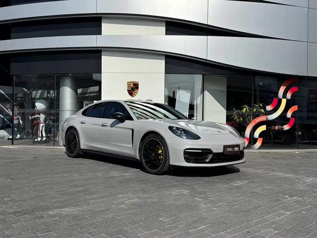 Porsche Panamera — фото 9