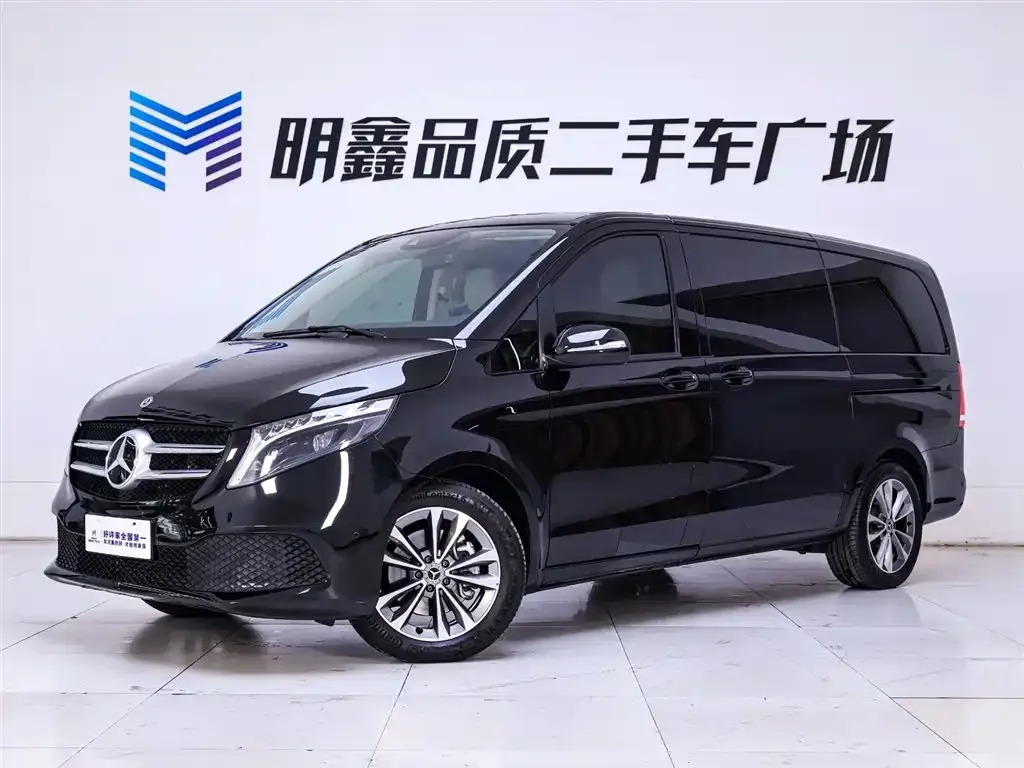 Mercedes-Benz V-Class 2024 из CN, фото 1