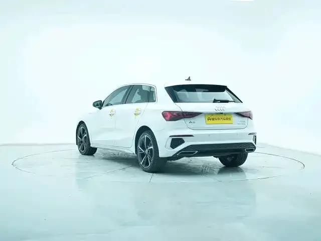 Audi A3 — фото 9