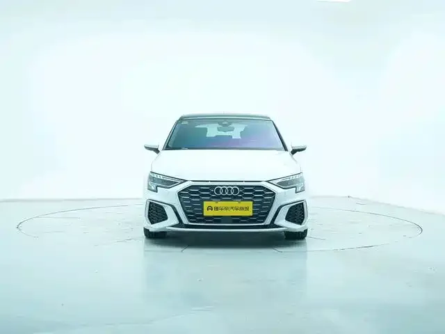 Audi A3 — фото 2