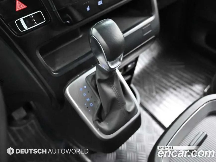 Hyundai Staria — фото 10