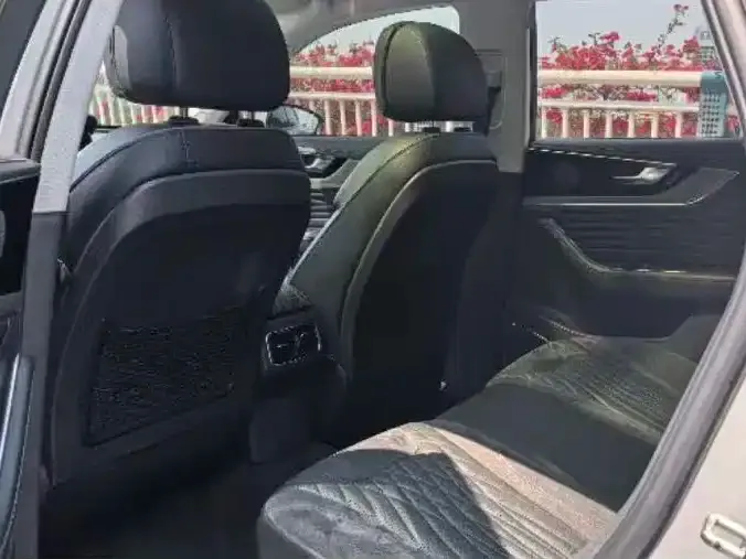 Hongqi HS5 2022 из CN, фото 3