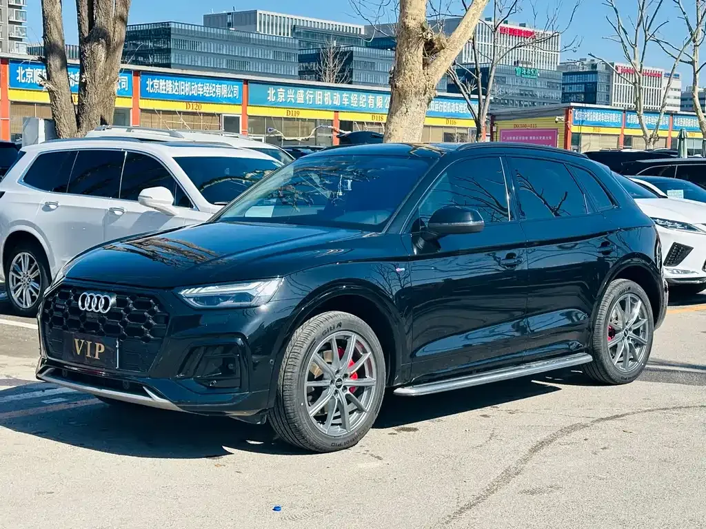 Audi Q5L 2021 из CN, фото 1