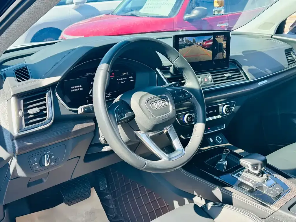 Audi Q5L 2021 из CN, фото 2