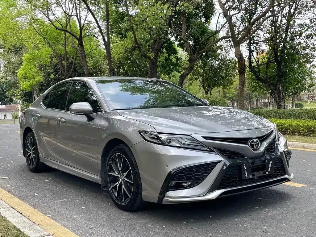 Toyota Camry 2021 из CN, фото 7