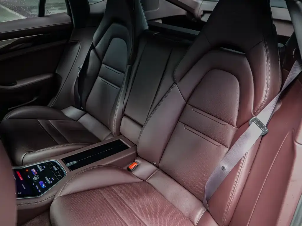 Porsche Panamera 2023 из CN, фото 7