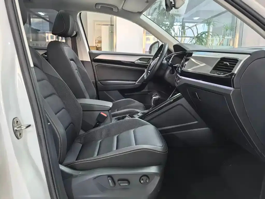 Volkswagen Tayron 2022 из CN, фото 6