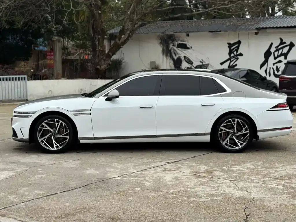 Genesis G90 2024 из CN, фото 4