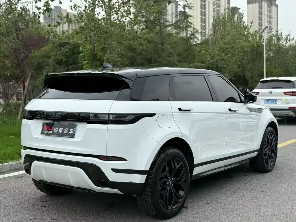 Land Rover Evoque PHEV 2023 из CN, фото 7