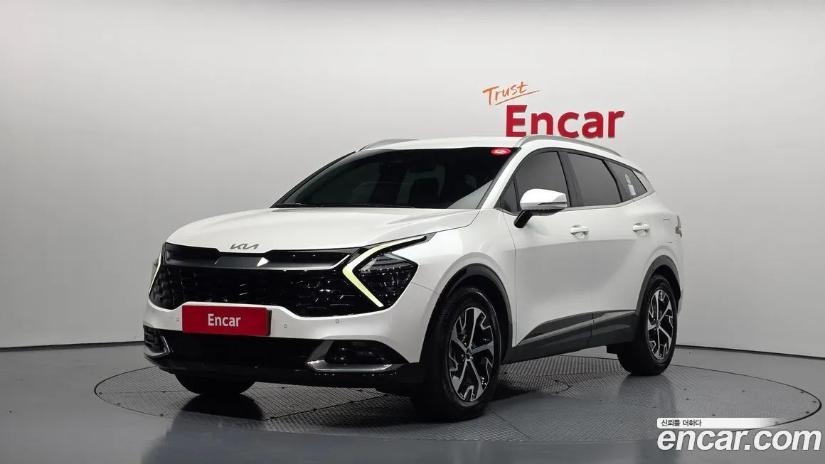 Kia Sportage — фото 1