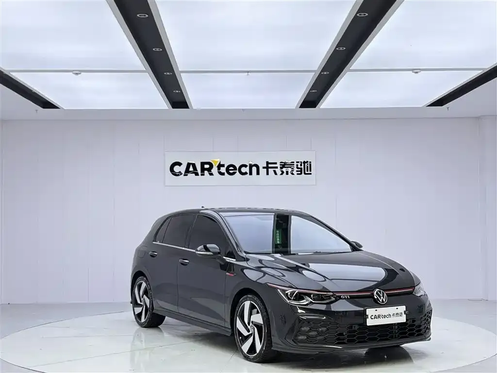 Volkswagen Golf GTI — фото 4