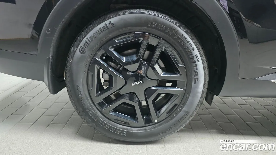 Kia Sorento — фото 7