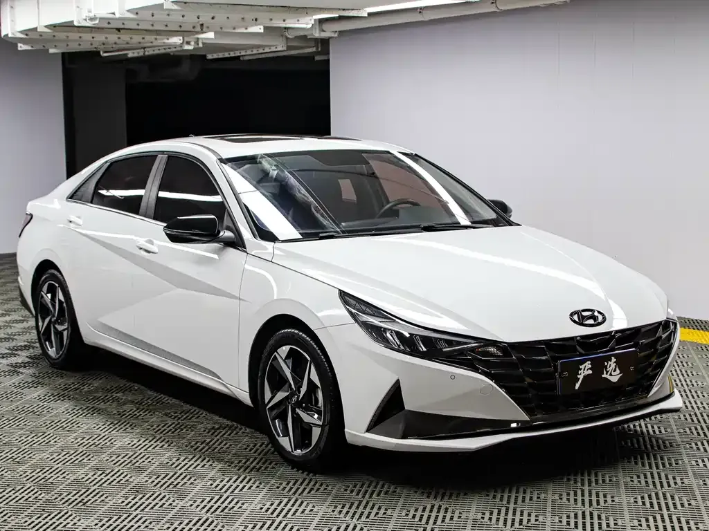 Hyundai Elantra 2022 из CN, фото 7
