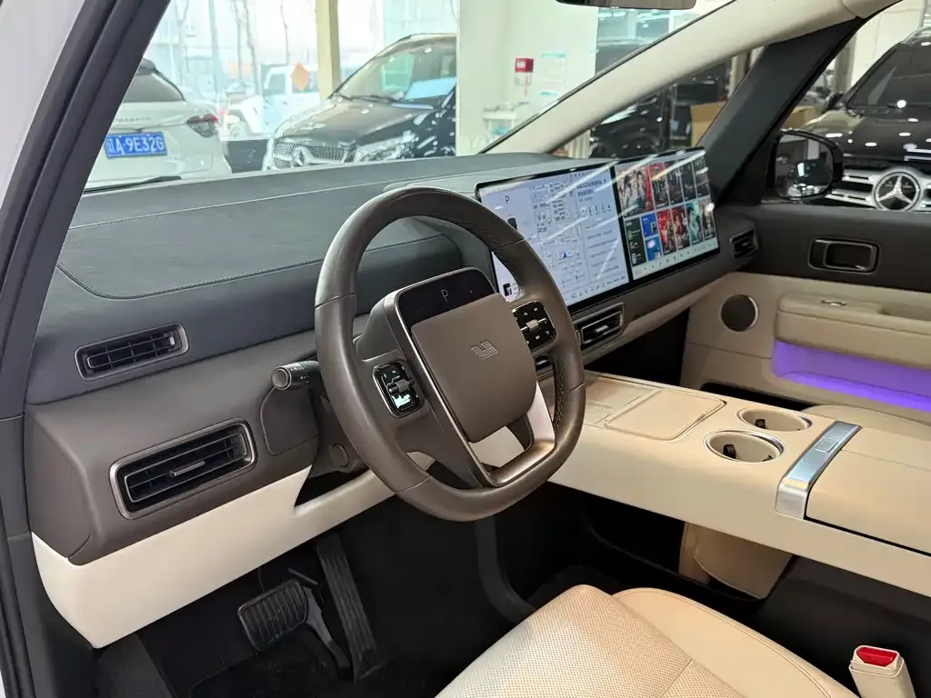 Li Auto MEGA 2024 из CN, фото 2