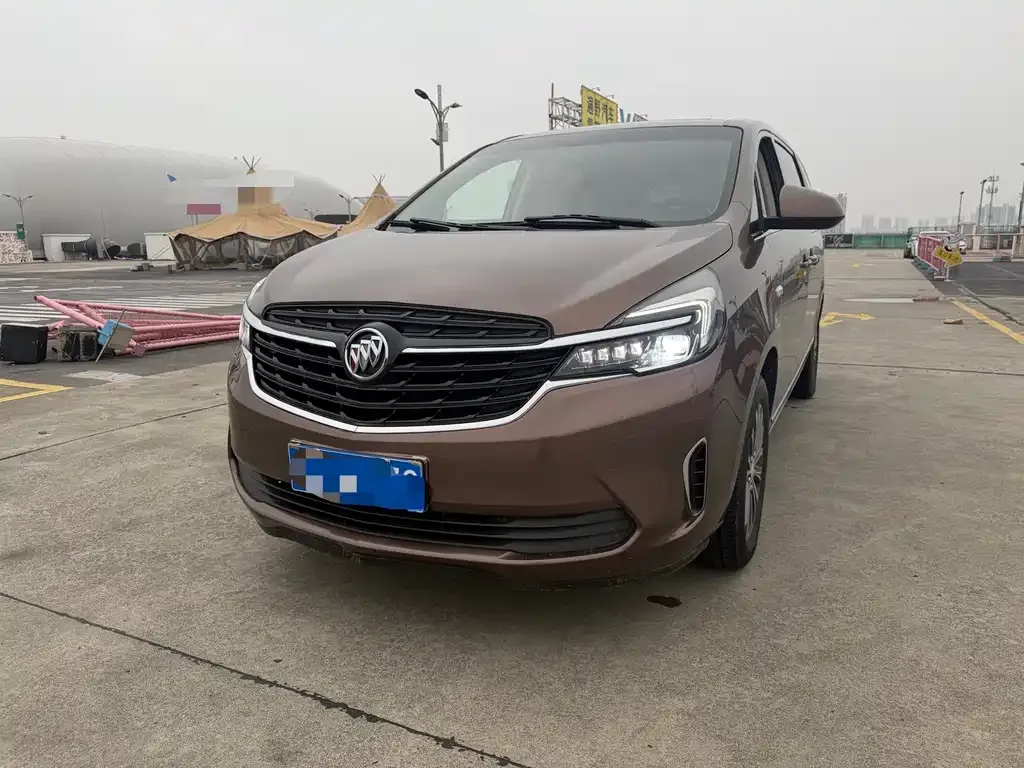 Buick GL8 2021 из CN, фото 1