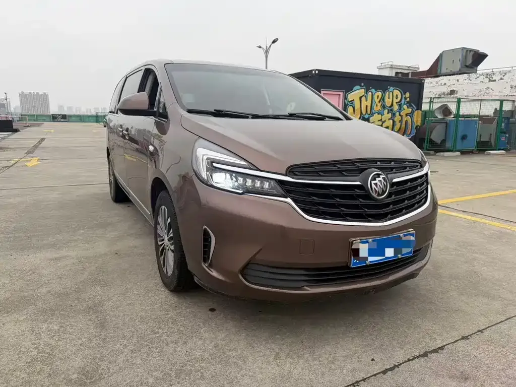 Buick GL8 2021 из CN, фото 3