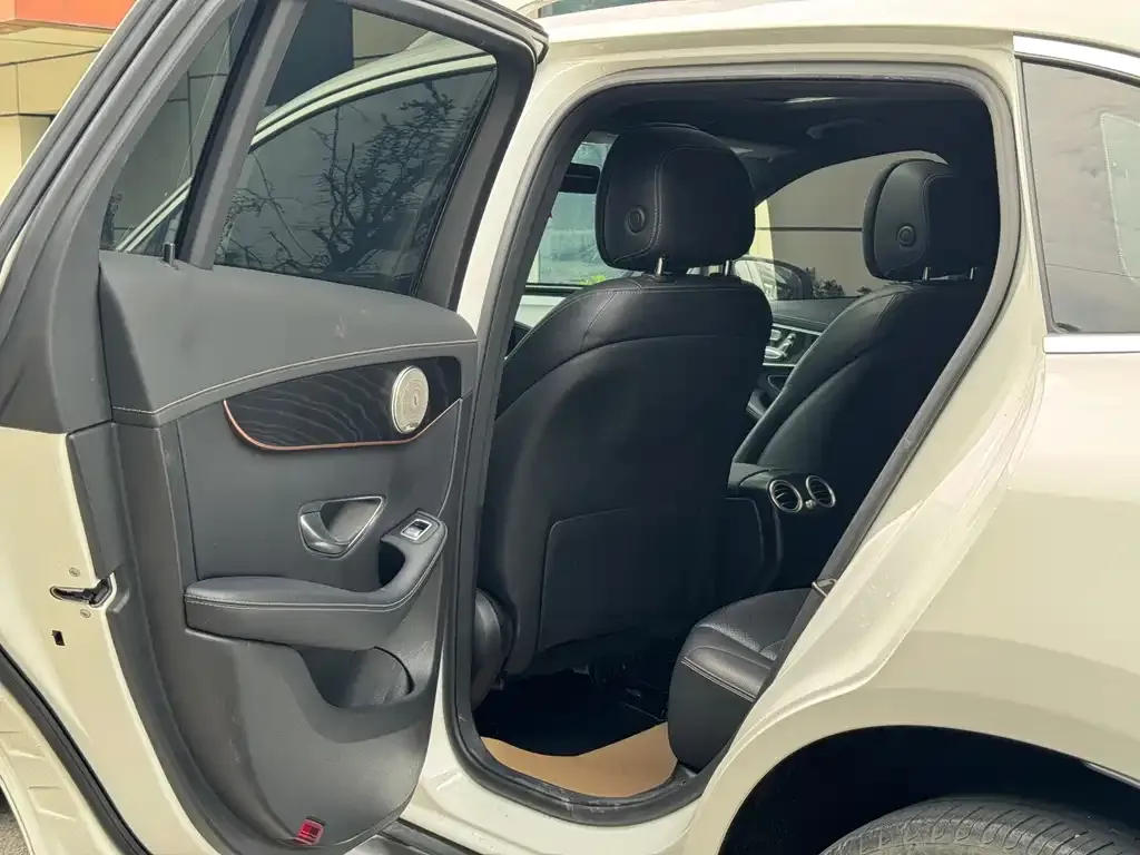 Mercedes-Benz EQC 2021 из CN, фото 2