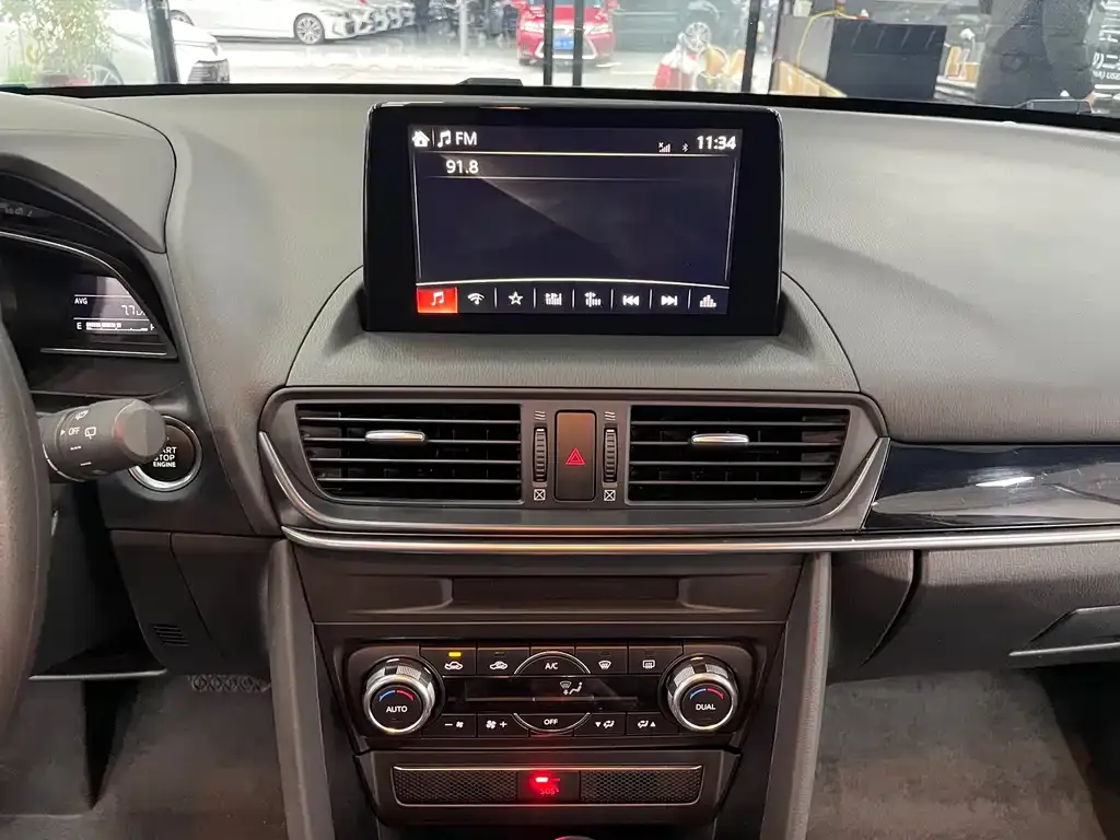 Mazda CX-4 2021 из CN, фото 7