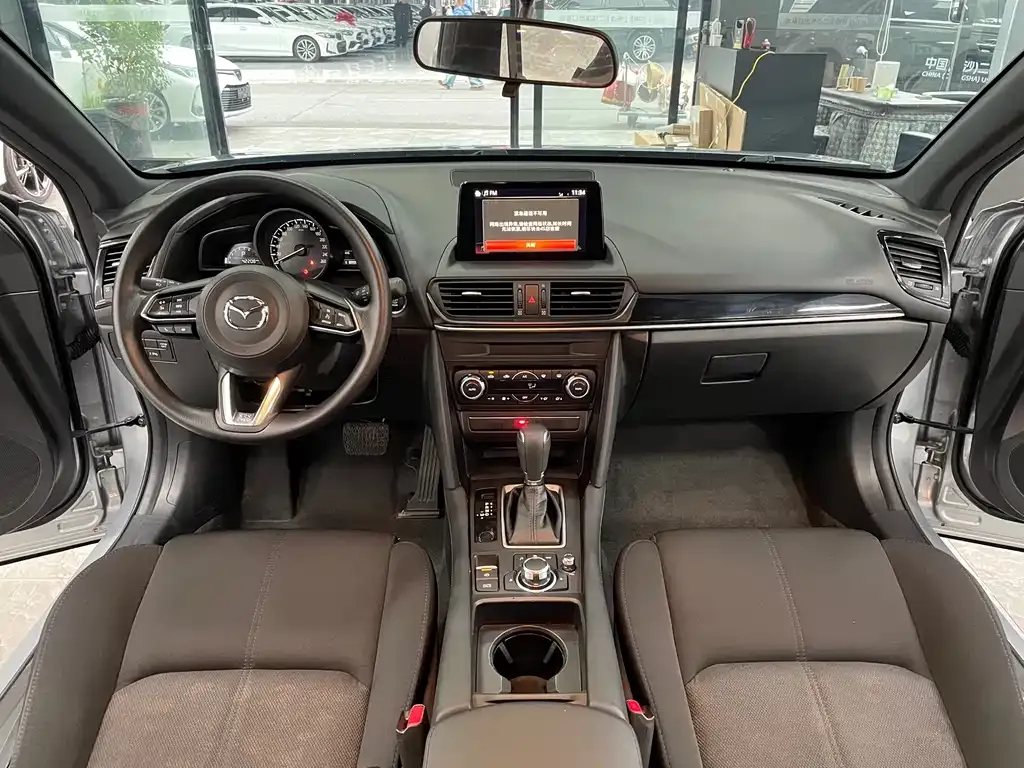 Mazda CX-4 2021 из CN, фото 6