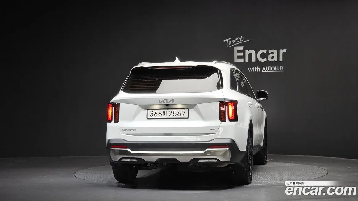Kia Sorento — фото 10