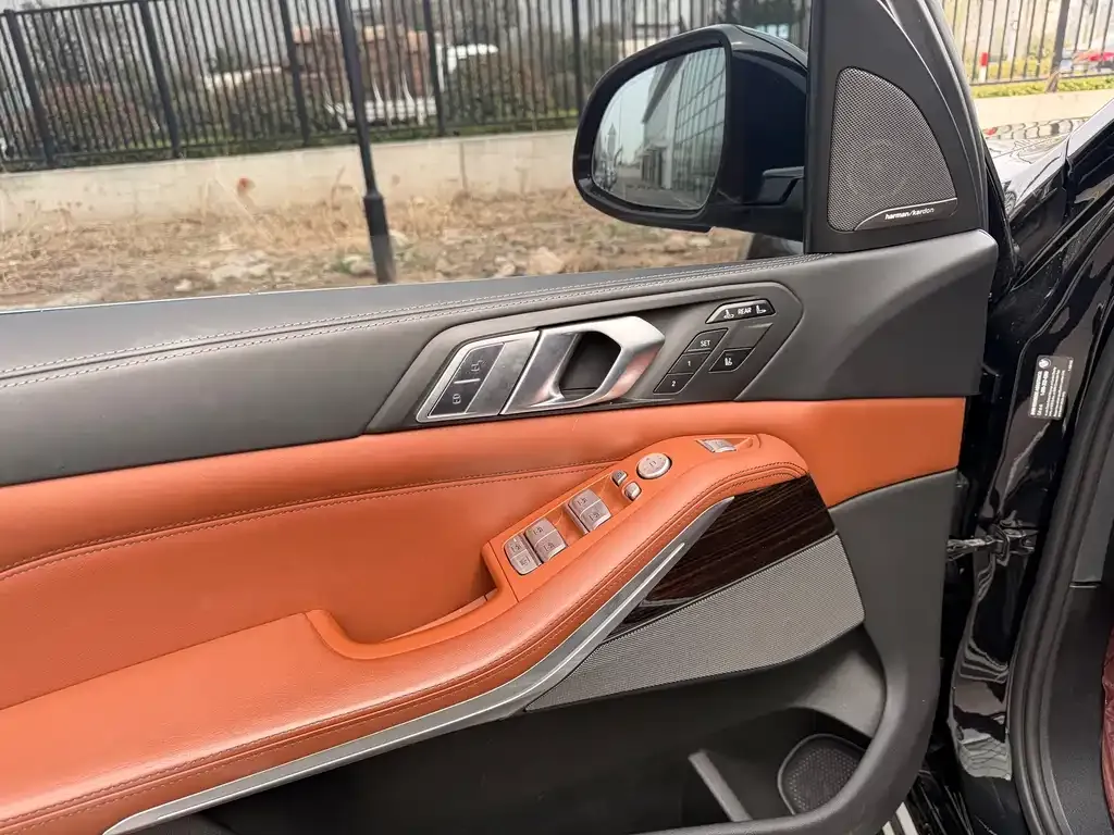 BMW X7 2023 из CN, фото 8