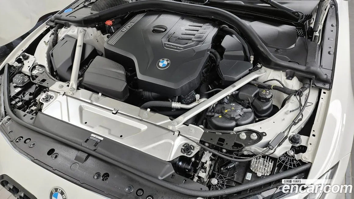 BMW 4-Series 2024 из KR, фото 9