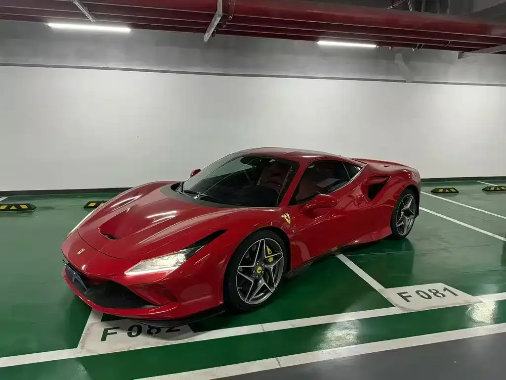 Ferrari F8