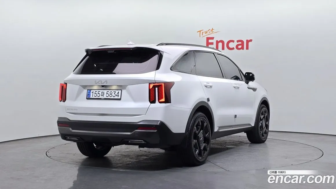 Kia Sorento — фото 3