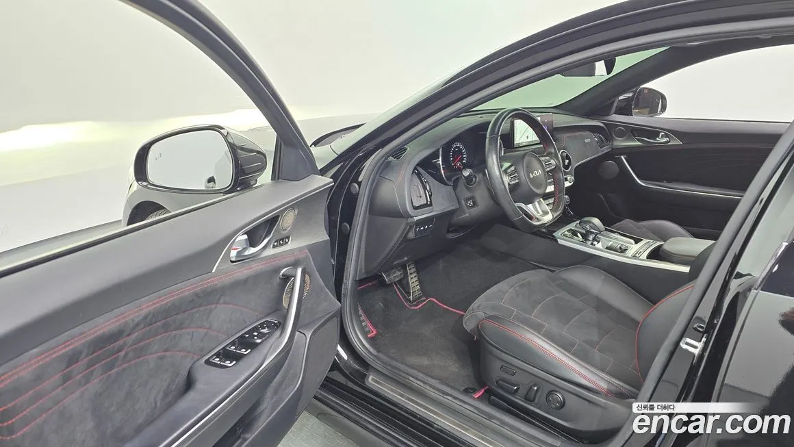 Kia Stinger 2023 из KR, фото 7