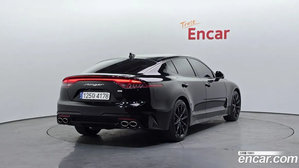 Kia Stinger 2023 из KR, фото 10