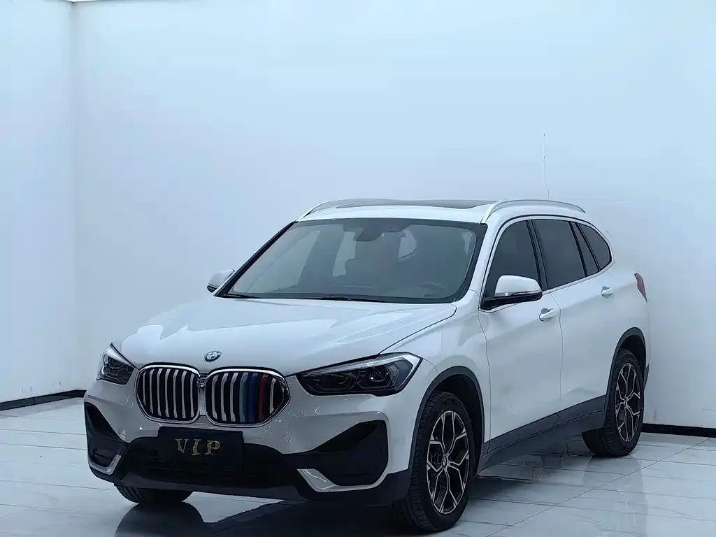 BMW X1 2022 из CN, фото 1