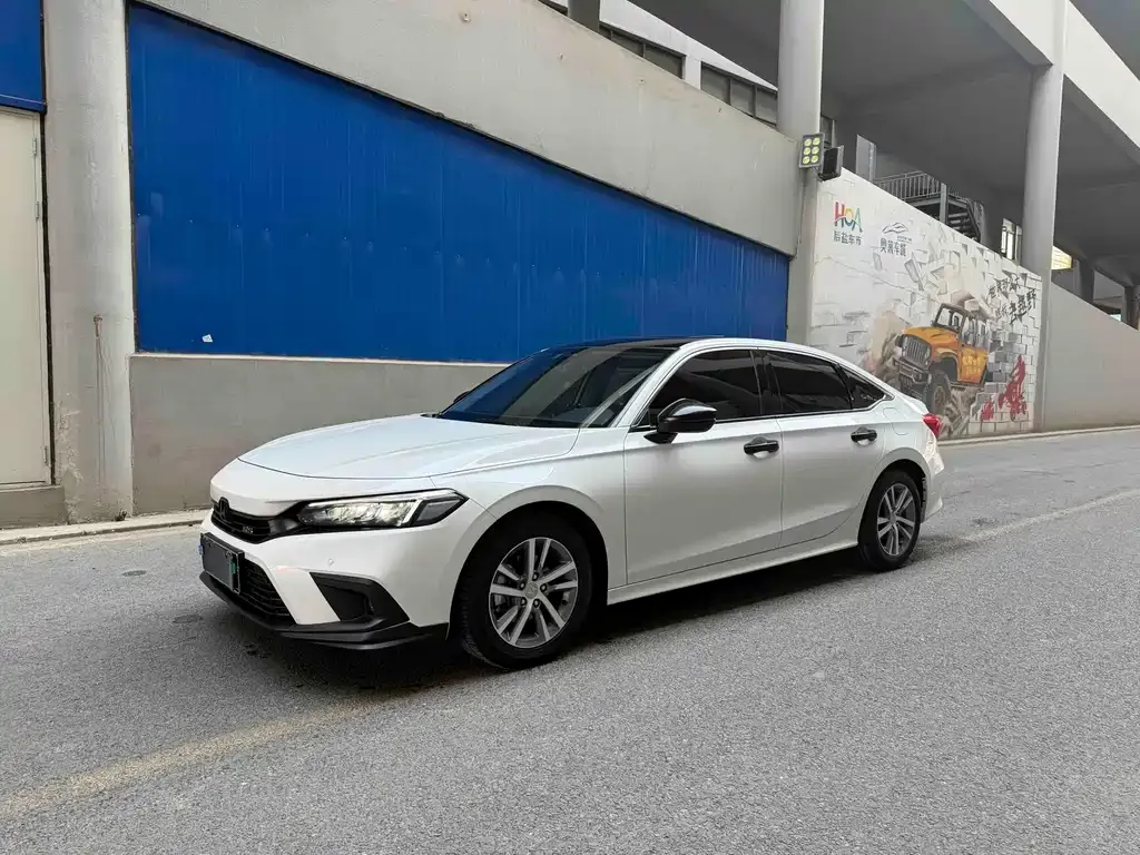 Honda Civic — фото 1