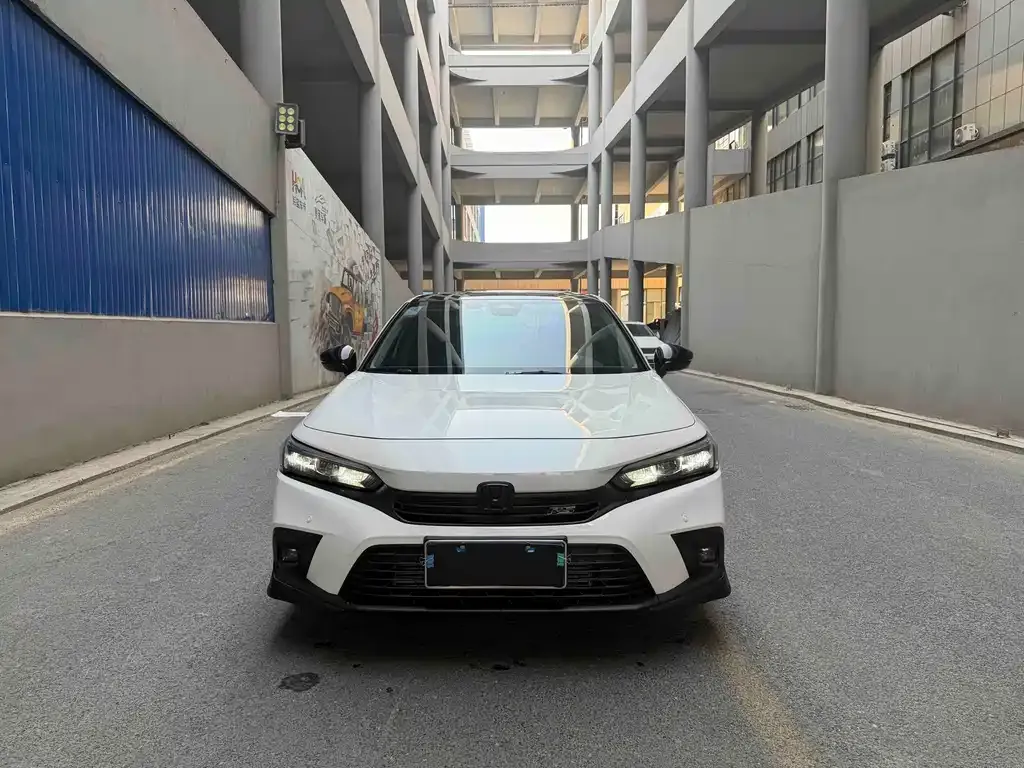 Honda Civic — фото 8