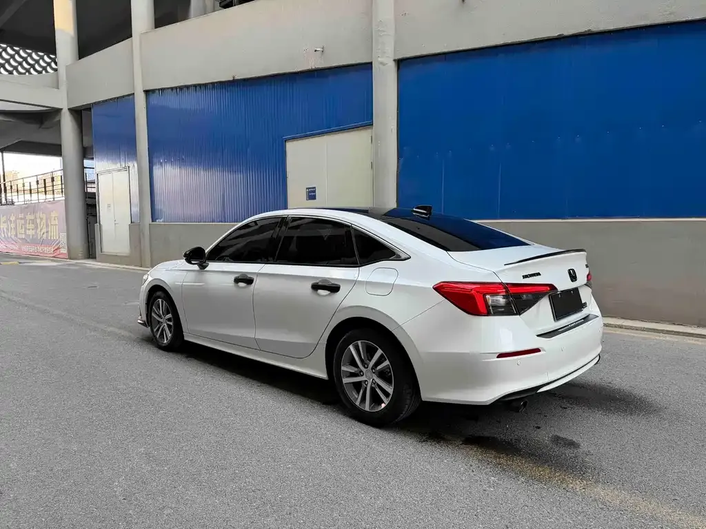 Honda Civic — фото 9