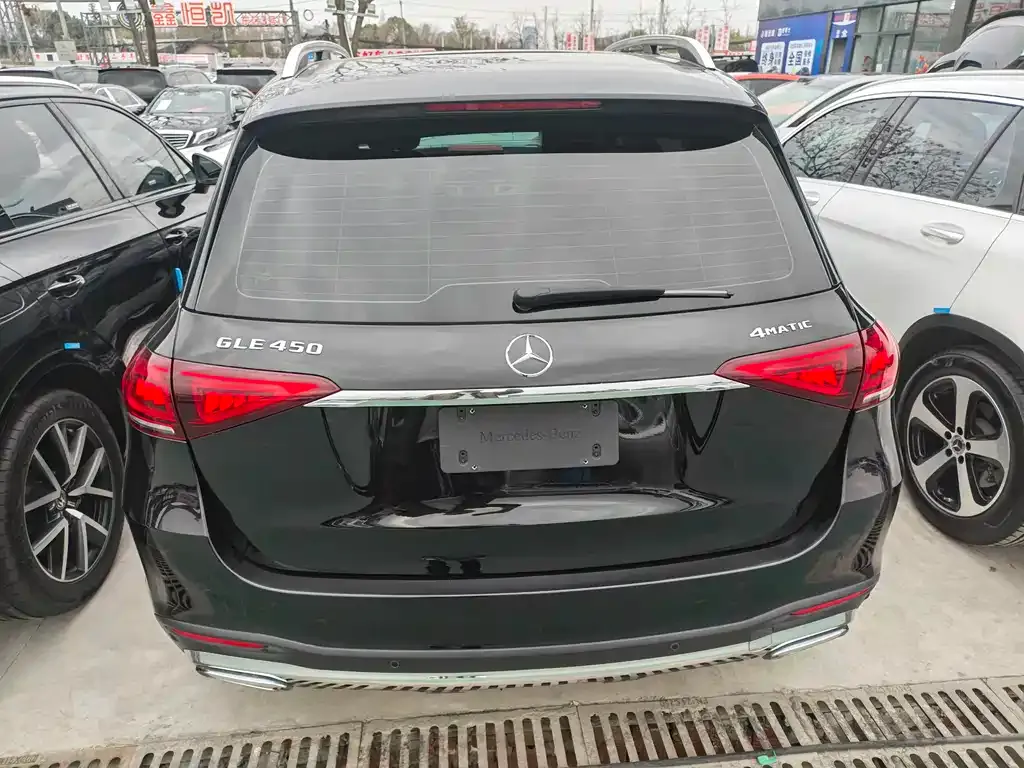 Mercedes-Benz GLE — фото 10
