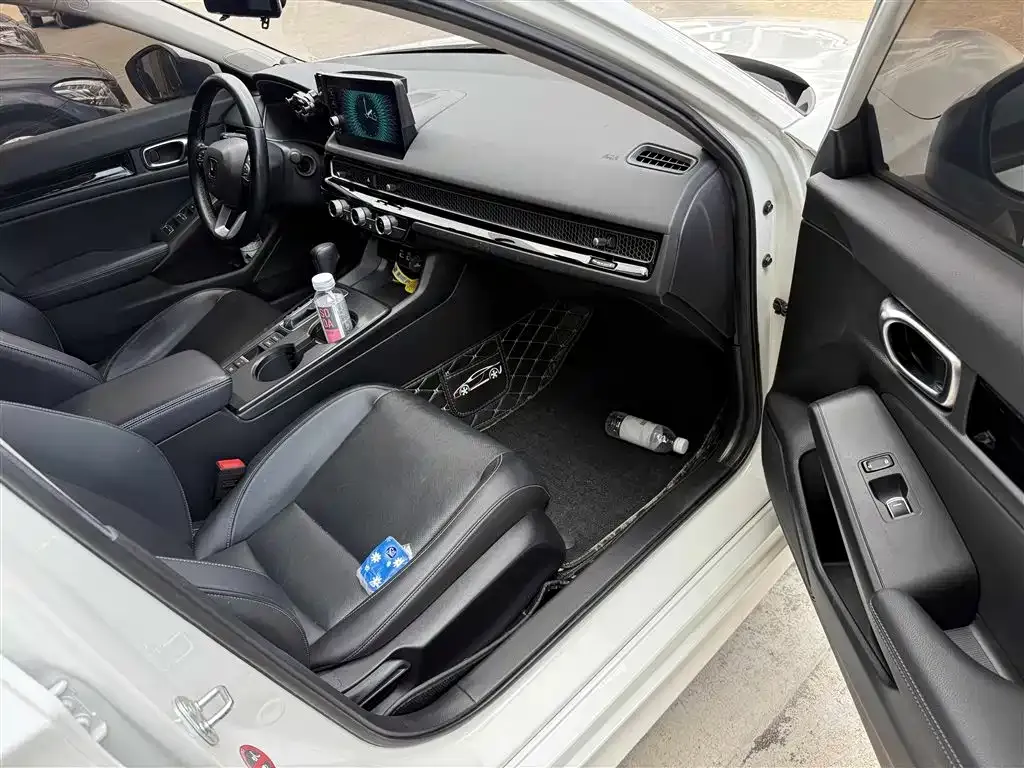 Honda Civic — фото 9