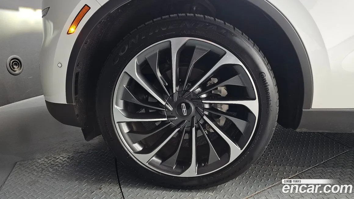 Lincoln Aviator 2021 из KR, фото 10