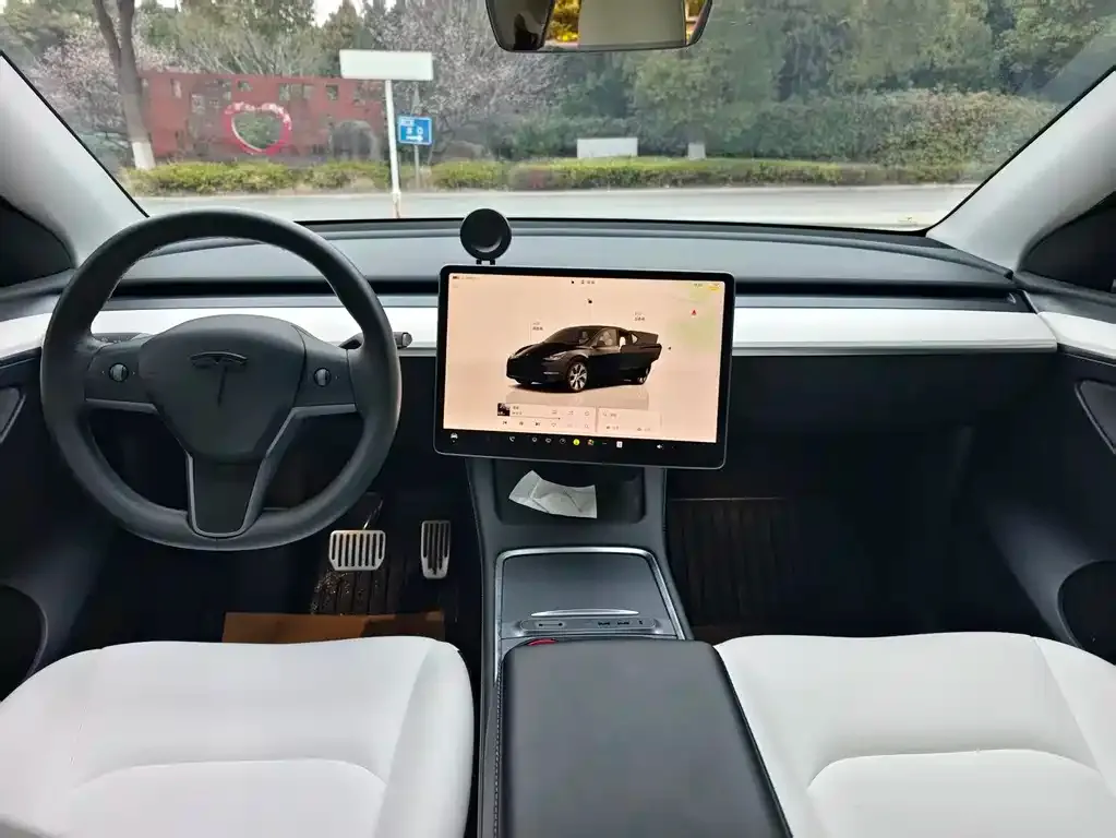 Tesla Model Y 2022 из CN, фото 4