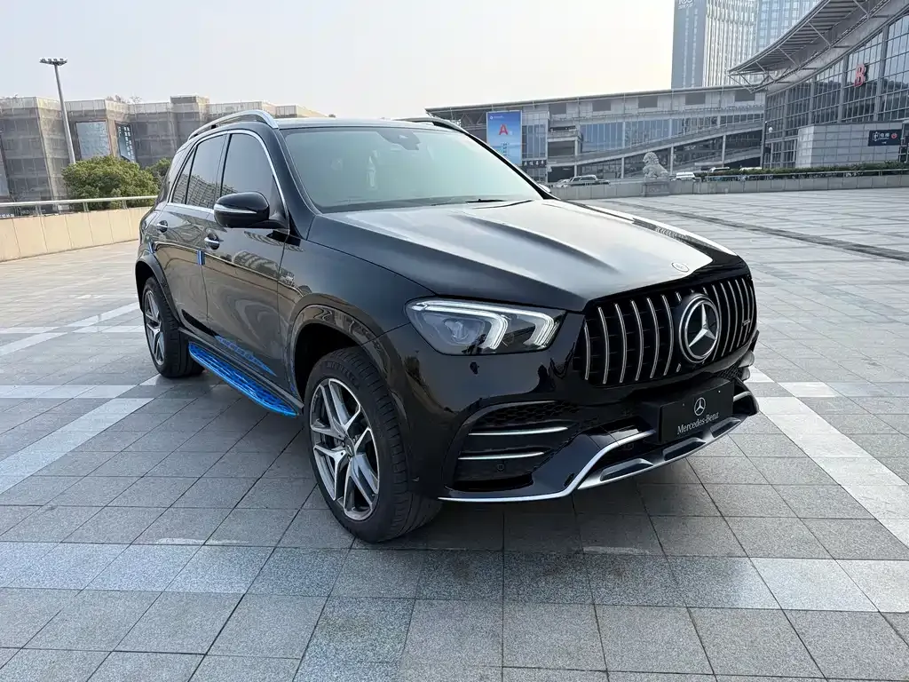 Mercedes-Benz GLE AMG — фото 3
