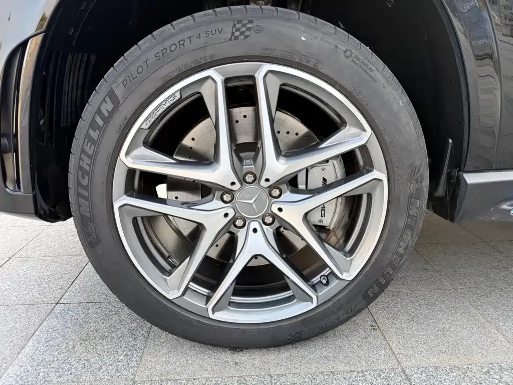 Mercedes-Benz GLE AMG — фото 5