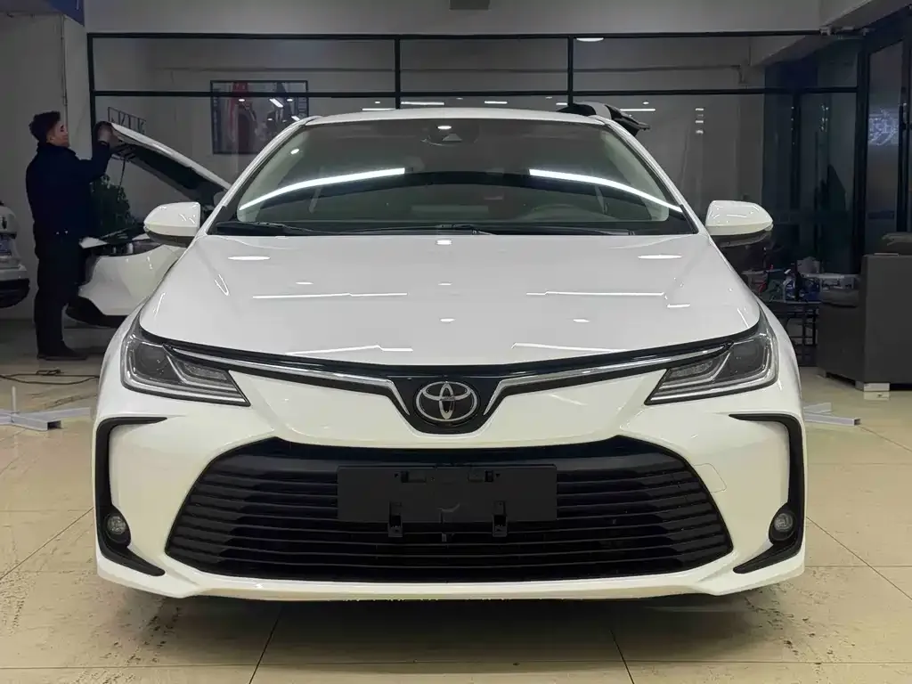 Toyota Corolla 2021 из CN, фото 9