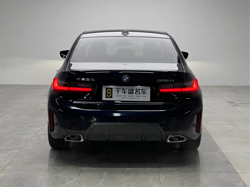 BMW 3 Series 2024 из CN, фото 2