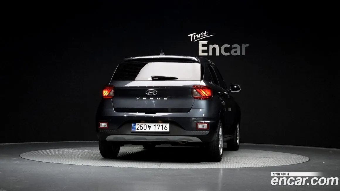 Hyundai Venue 2021 из KR, фото 3