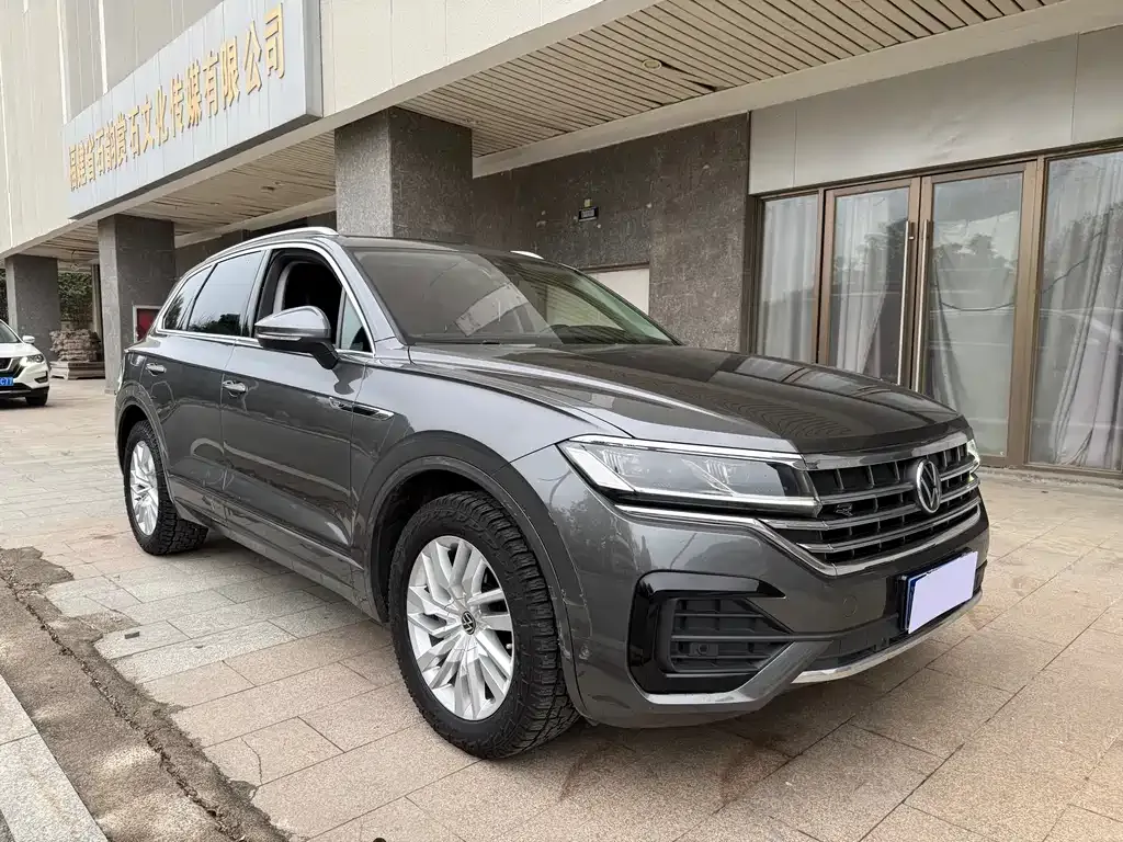 Volkswagen Touareg 2022 из CN, фото 3